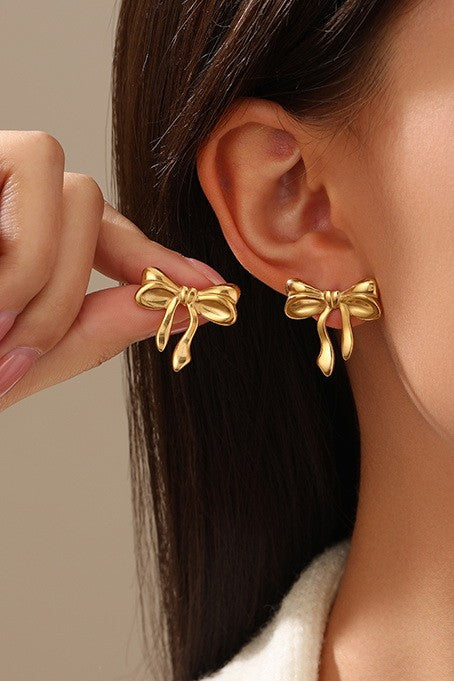 18k Stainless Steel Bow Studs