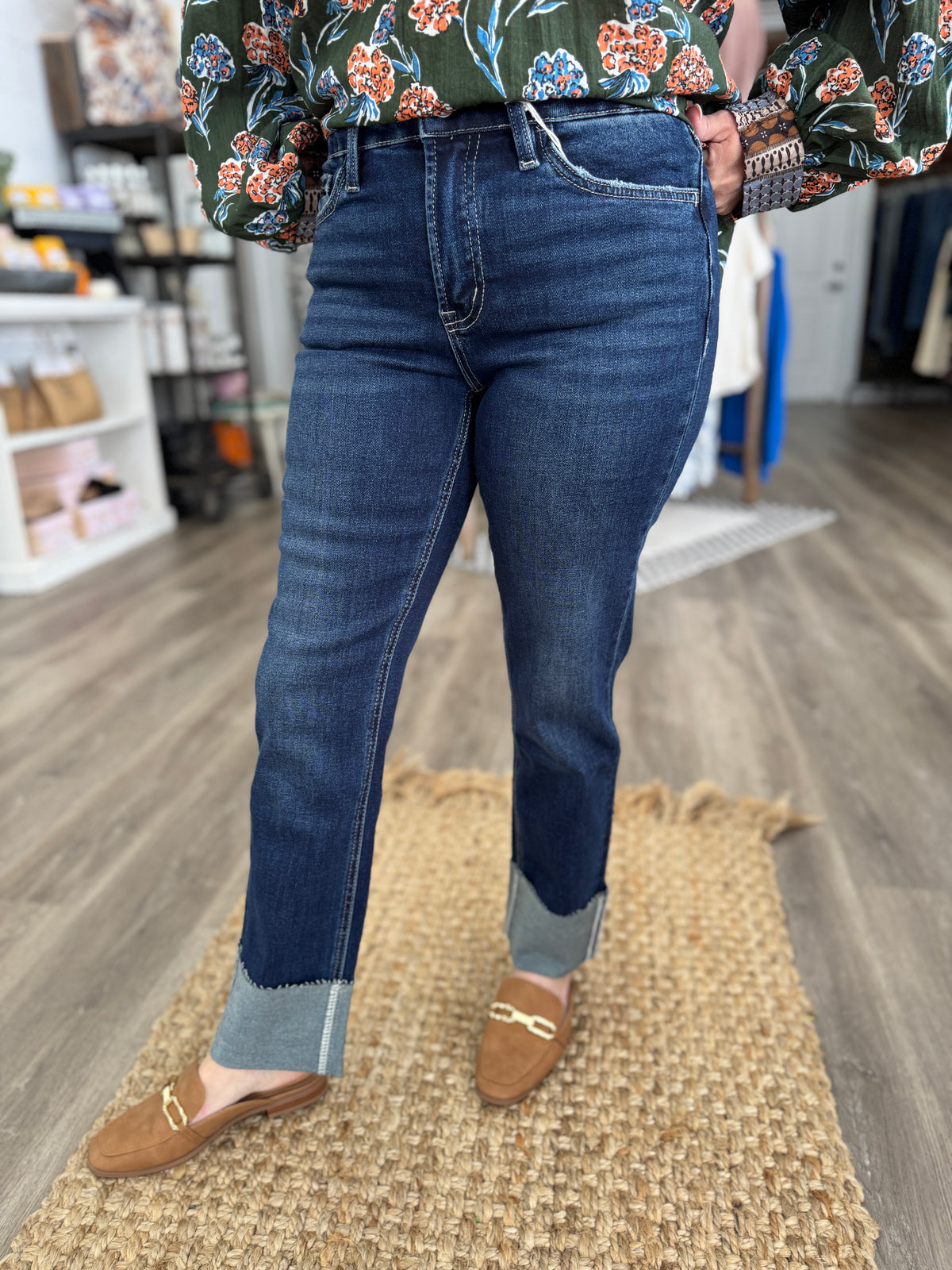 High Rise Cuffed Crop Slim Straight Jeans