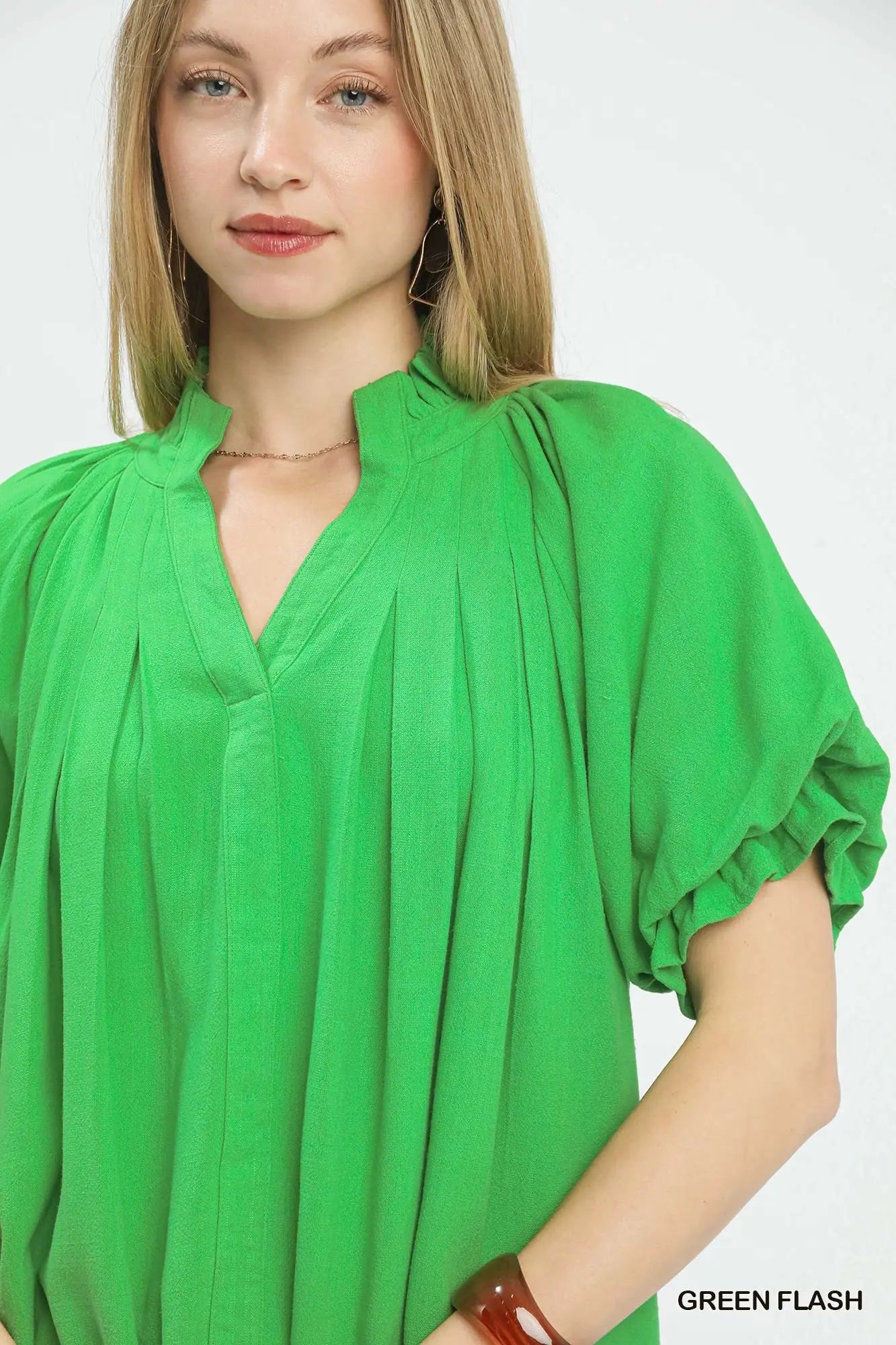 Leslie Linen V-Neck Flutter Sleeve Top- Green