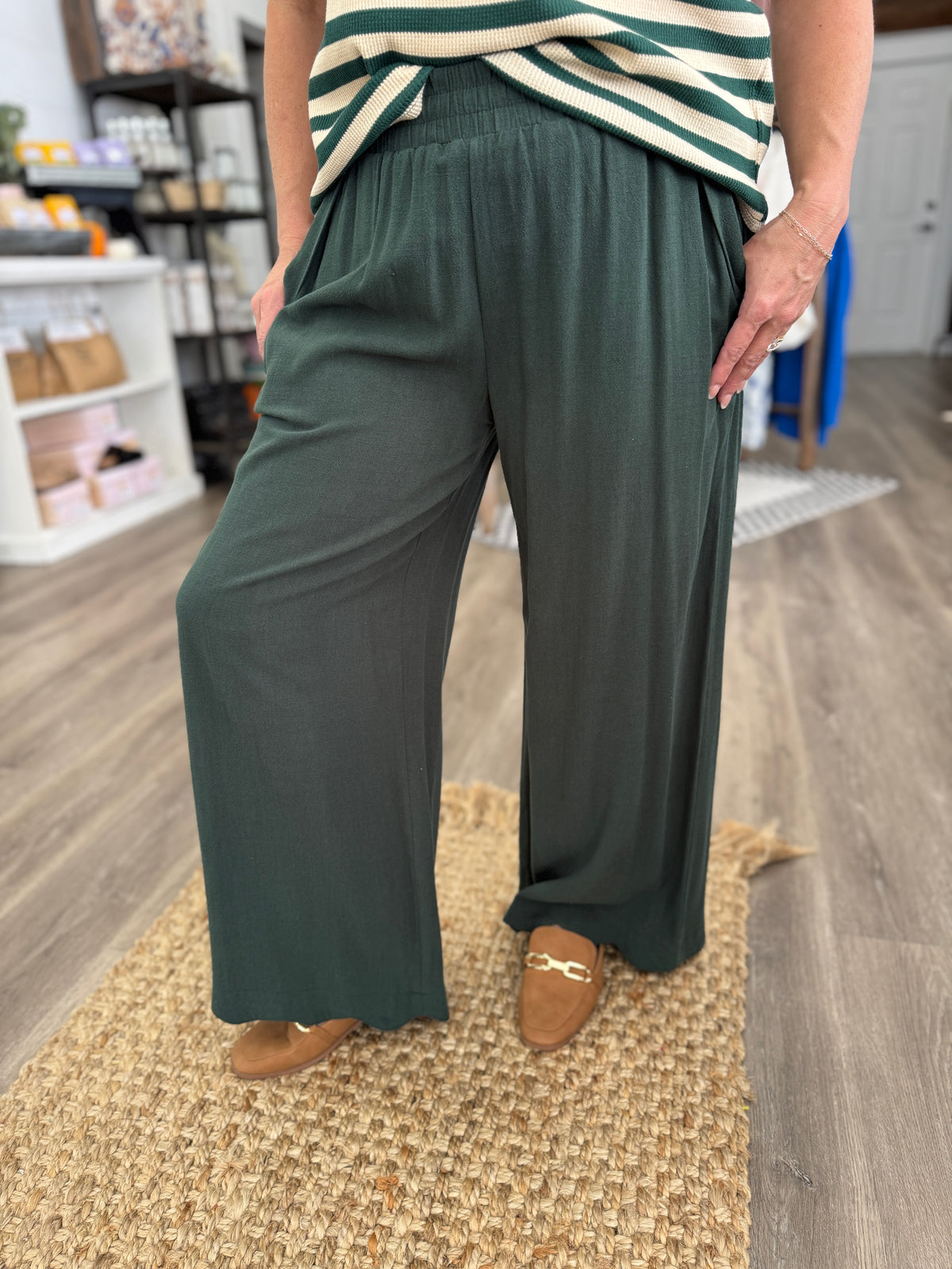Alyssa Linen Scallop Hem Wide Leg Pants- Palm Green