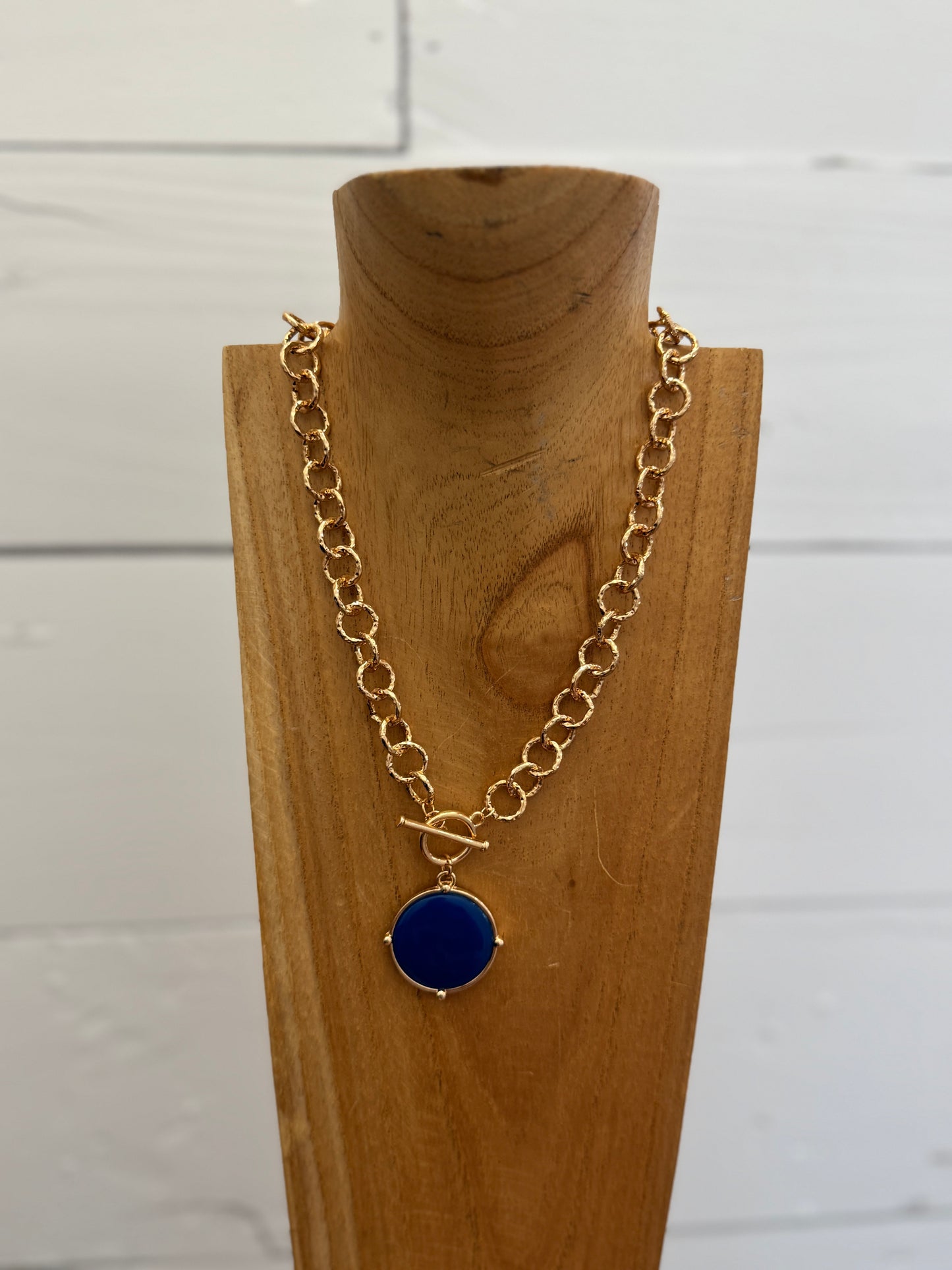 Pendant Toggle Necklace