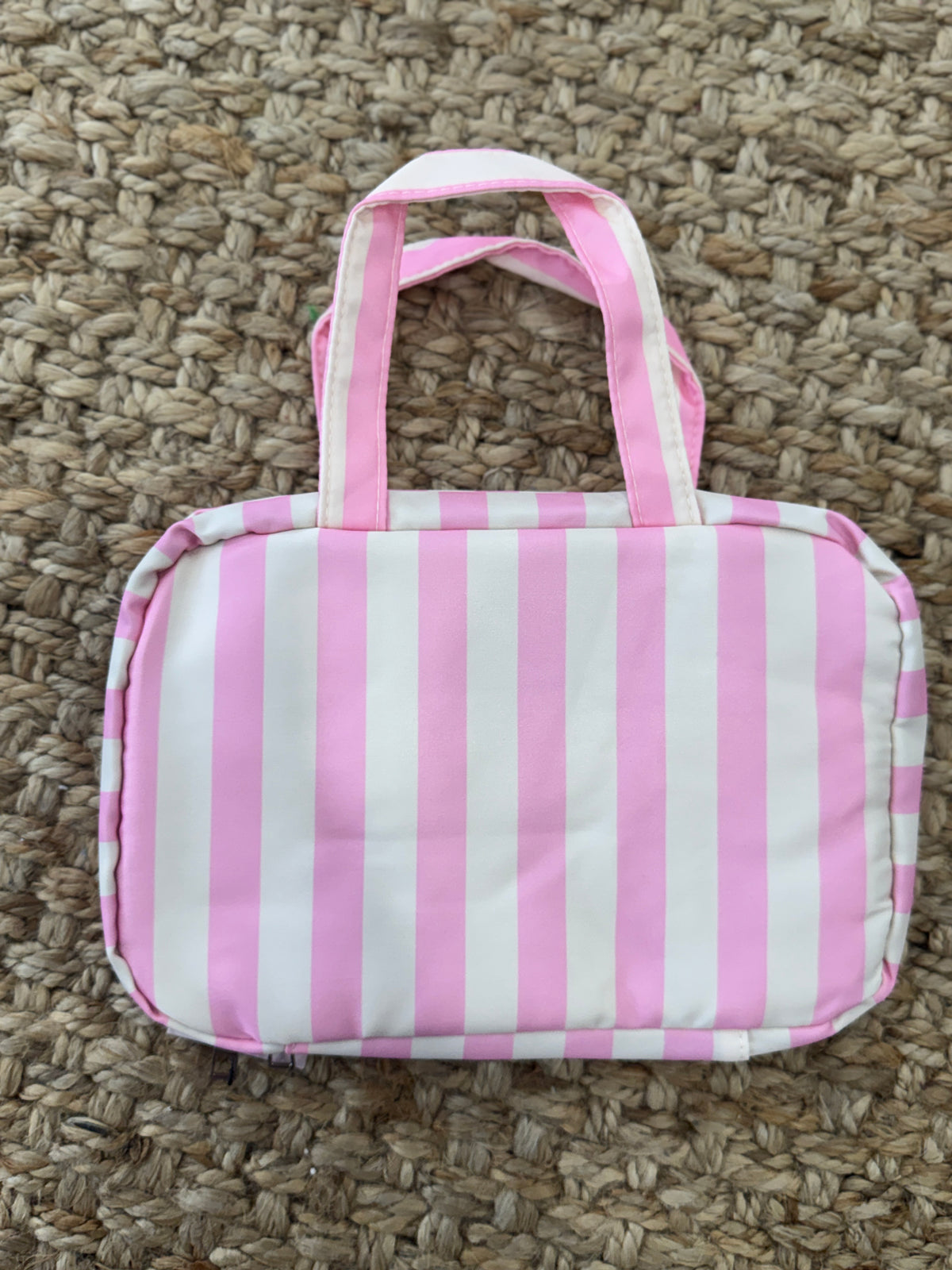 Striped 4-Layer Foldable Hanging Toiletry Bag