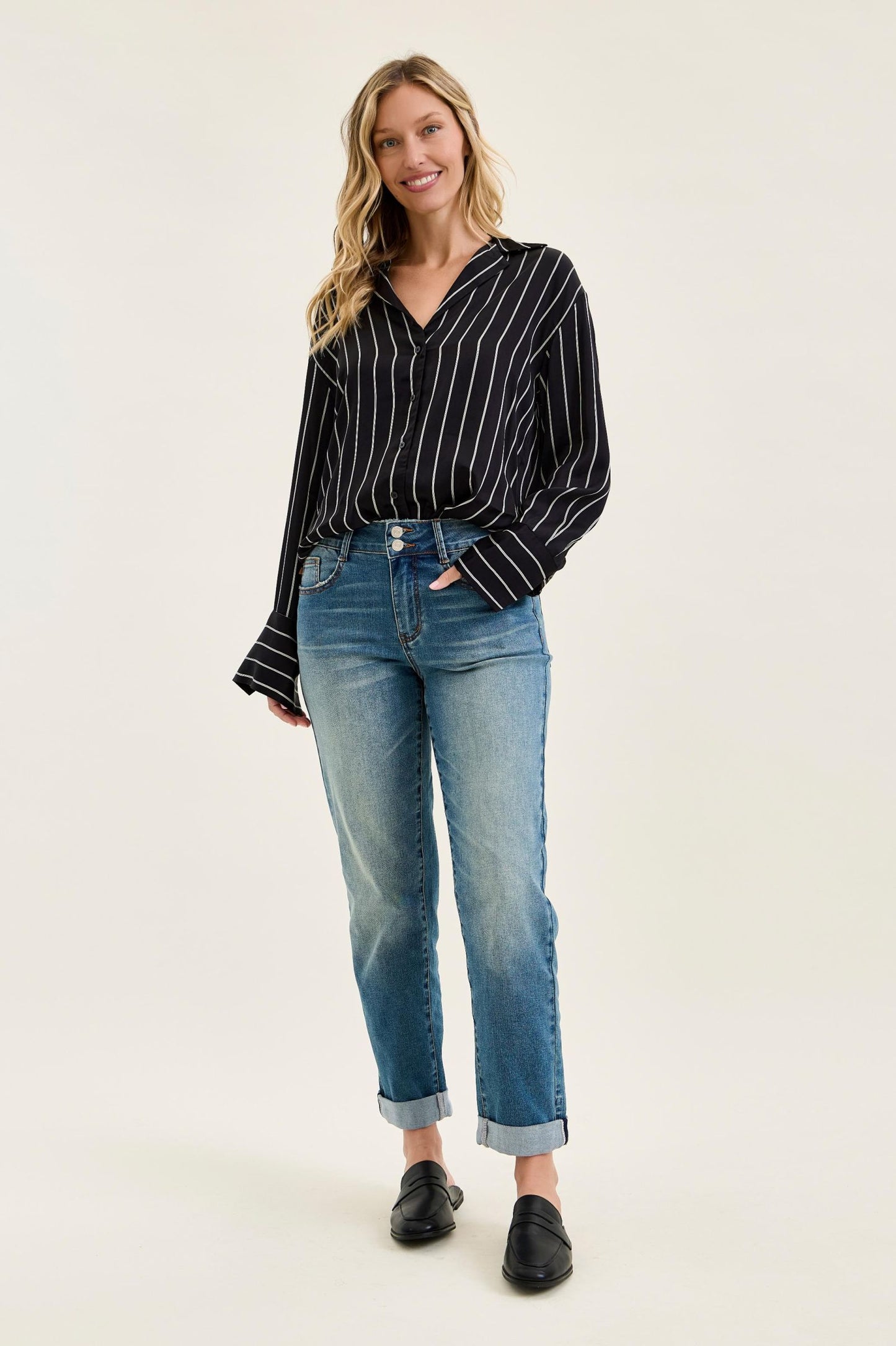 Mid-Rise Boyfriend Cool Denim w/ Cross Belt Loops