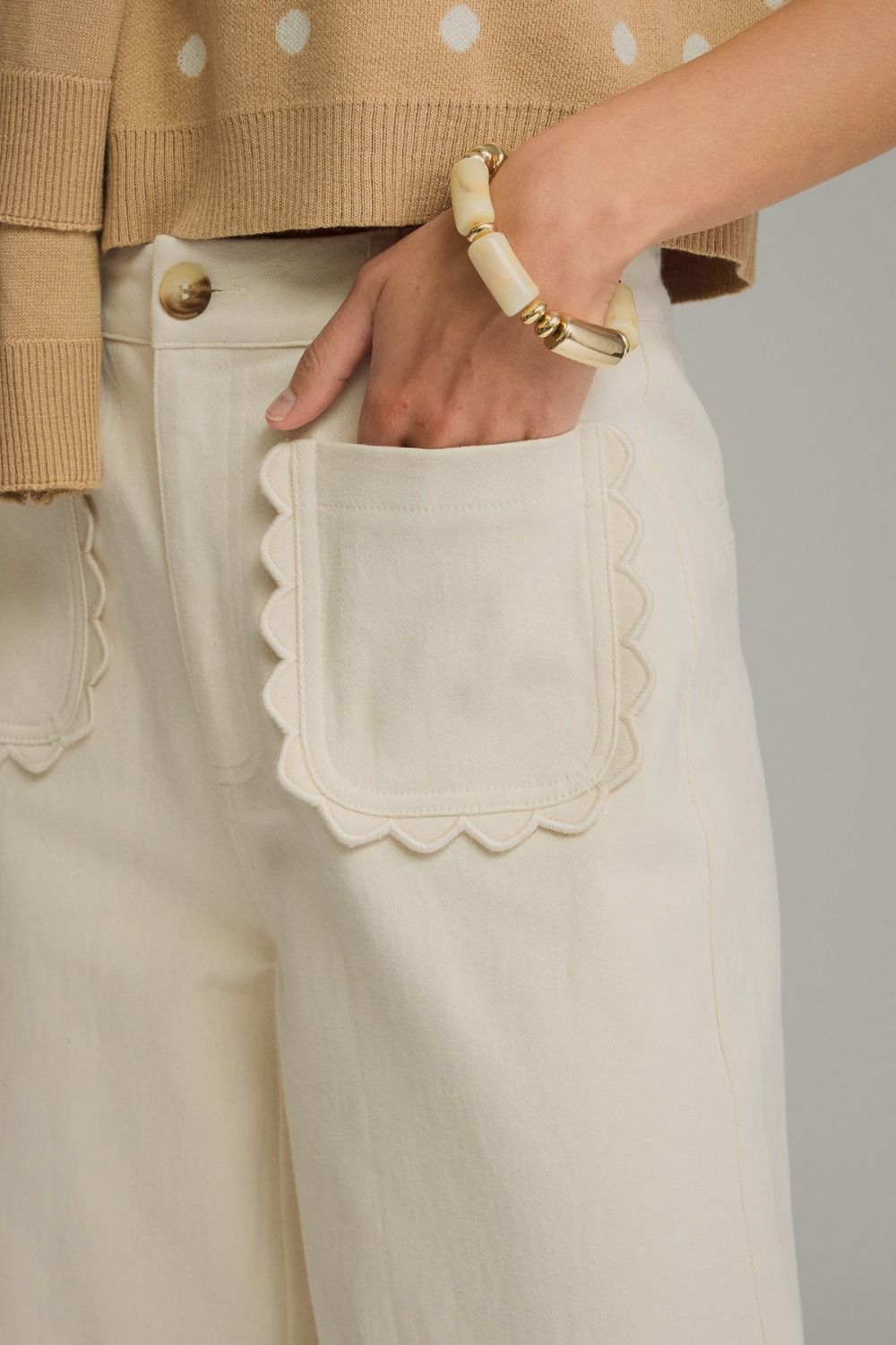 Charlotte Scallop Pocket Pants-Ecru